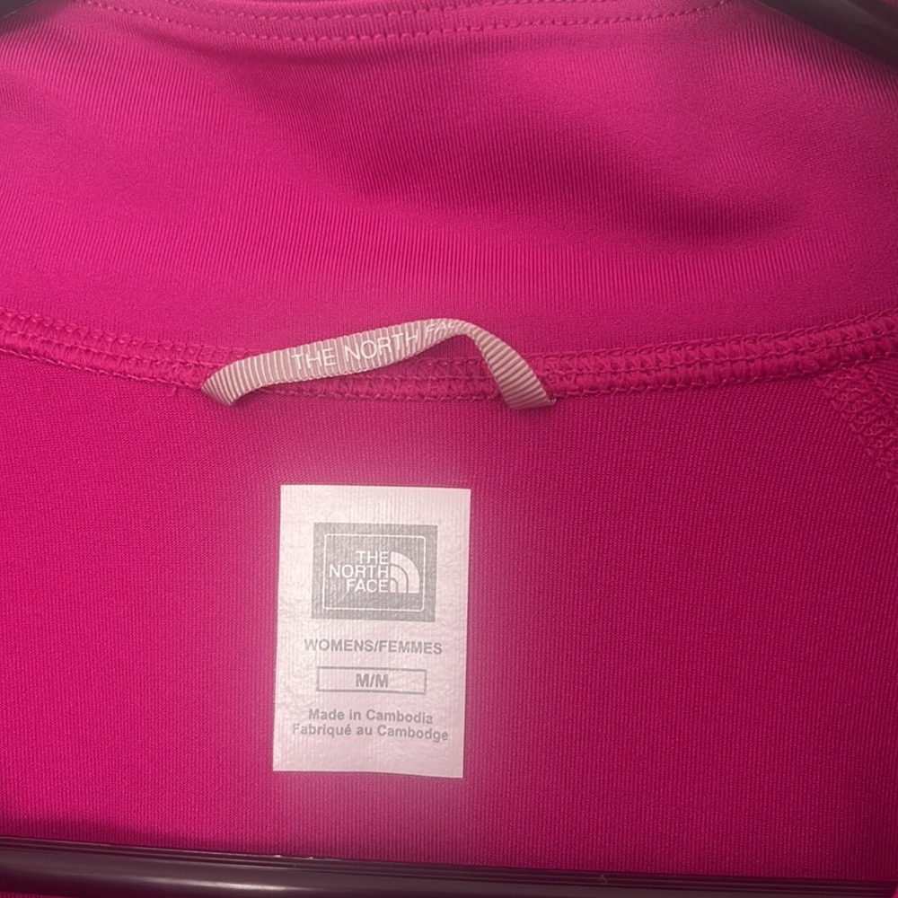 The North Face Pullover Quarterzip Medium. Pink Silver Workout Running Top - Picture 4 of 6